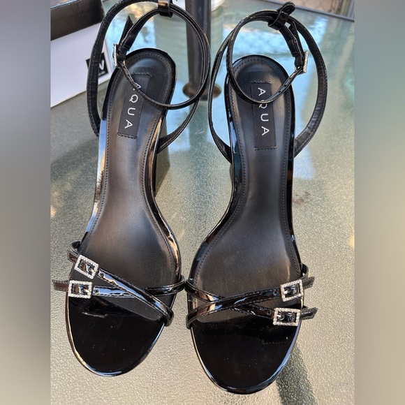 Aqua Women's Strappy High Heel
Round Toe Ankle Strap, Black, 9B NWOB - Picture 7 of 14